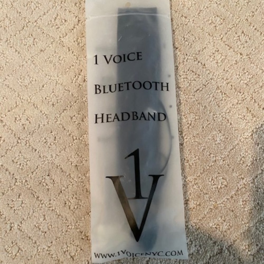 NEW UNUSED 1 Voice Bluetooth Headband with Earbuds/Headphones